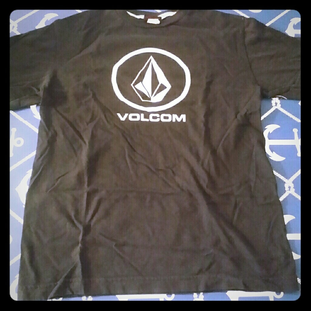 New Volcom shirt